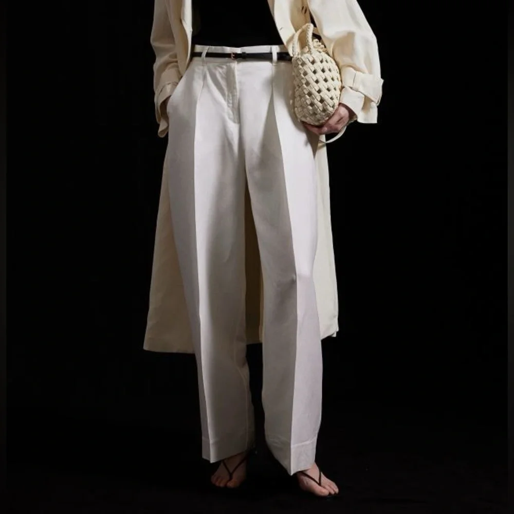 White linen trousers